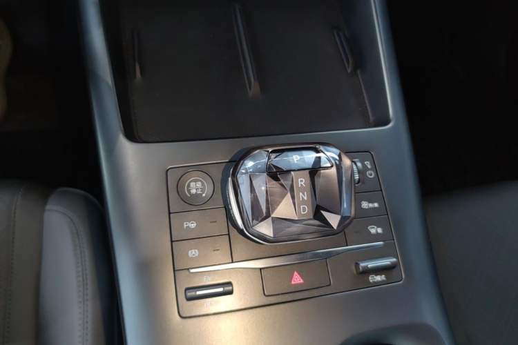 Used BYD Qin PLUS 2025 DM-i Smart Drive 120KM Superior Model
