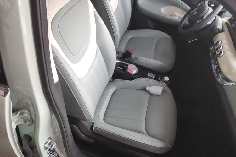 Used Wuling Bingo 2024 333 km Lingxi Connected Version
