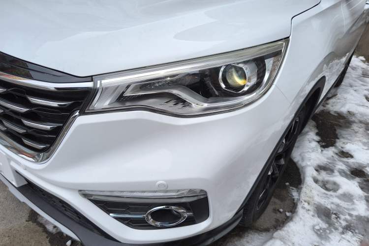 Used FAW Senya R9 2018 1.2T Automatic Luxury Smart Edition
