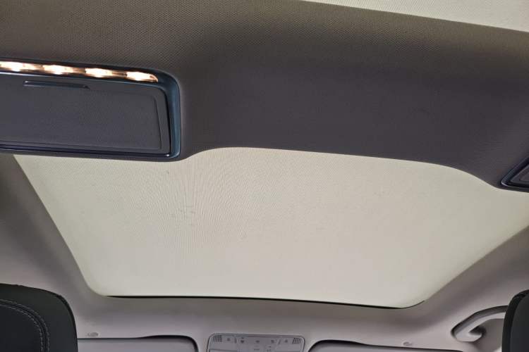 Used Mercedes-Benz C-Class 2021 C 260 L Sport Edition Star Collection Headliner