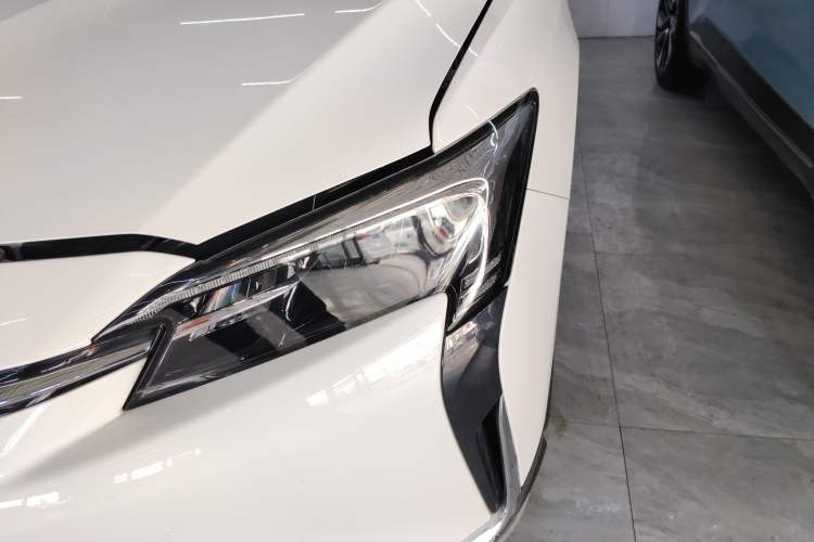 Used Buick Velite 6 2023 Revised Version 430 km Range – Commuter Edition
