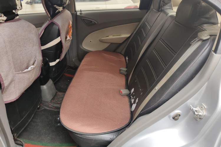 Used Chevrolet Sail 2013 Sedan 1.2L Manual Fashionable Happiness Edition
