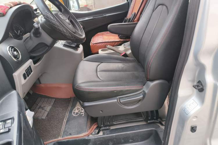 Used JAC Refine M3 2015 Maker Edition 1.6L Luxury Smart Version