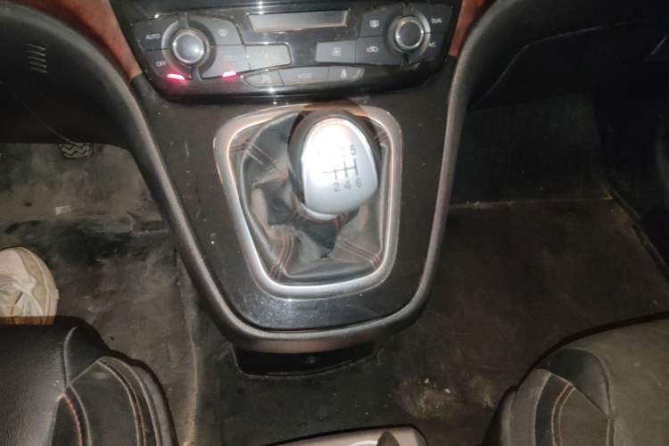 Used Haval H6 2014 Sport Edition 1.5T Manual 4x4 Elite Model
