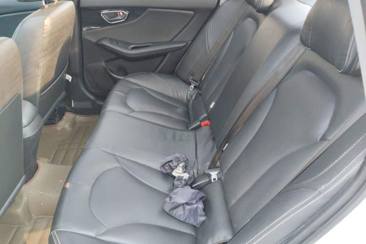 Used Soueast V5 Lingzhi 2015 Plus 1.5L Manual Smart Edition Left Rear Seat