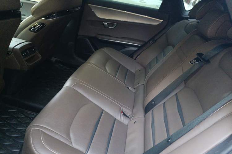 Used BYD Han 2020 EV Long-Range Luxury Model
