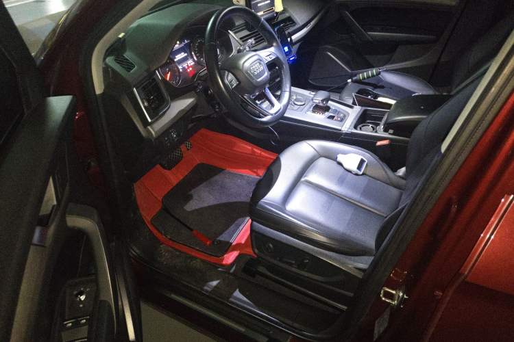 Used Audi Q5L 2018 40 TFSI Prestige Edition China V Driver Seat