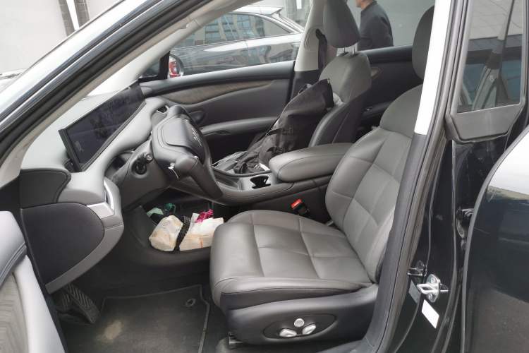 Used IM LS6 2023 Max Enhanced Performance Edition
