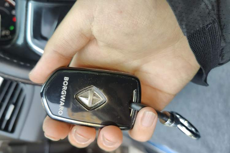 Used BORGWARD BX5 2017 20TGDI Automatic Two-Wheel Drive Pioneer Edition Vehicle Key