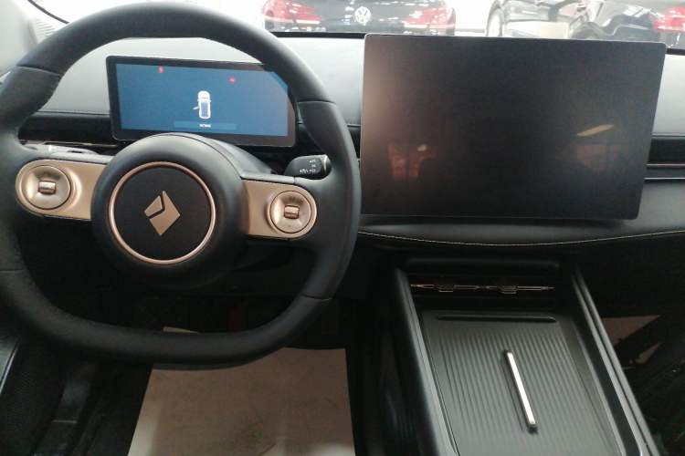 Used Baojun Yunhai 2024 500km Pure Electric Version Gear Lever