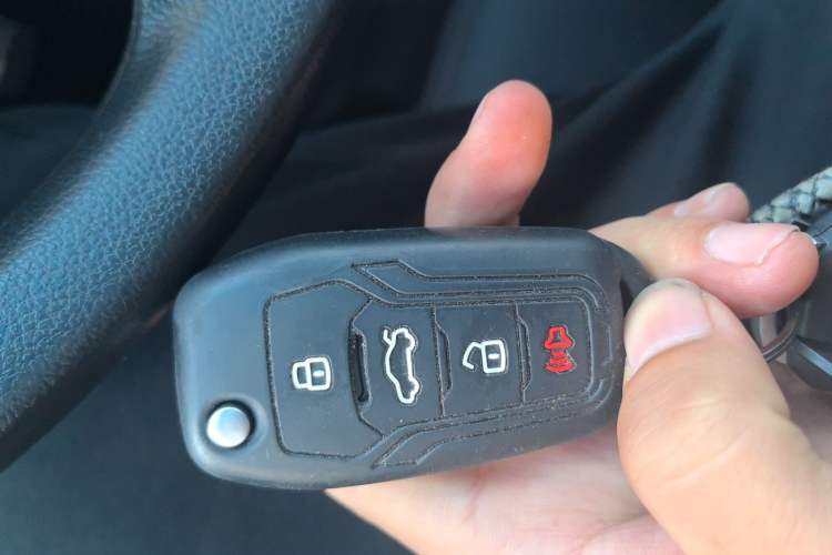 Used Jinbei F50 2017 1.6L Manual Comfort Model
