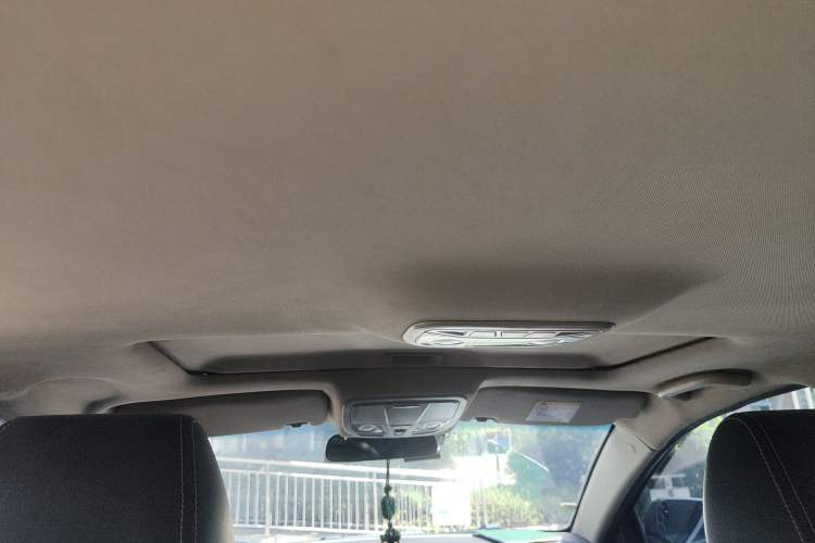 Used Geely Auto Emgrand 2017 Sedan Million Edition 1.5L Manual - Upward Version
