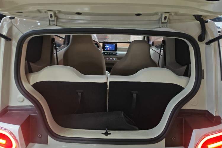 Used Wuling Hongguang MINIEV 2024 3rd Generation 215km Advanced Version Trunk