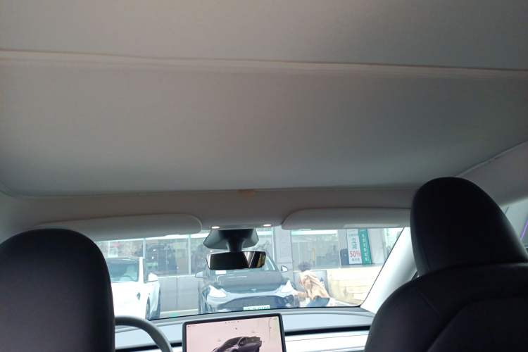 Used Tesla Model Y 2024 Rear-Wheel-Drive Version
