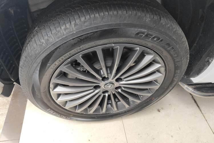 Used CHANGAN CS95 2021 2.0T Four-Wheel Drive Luxury Version
