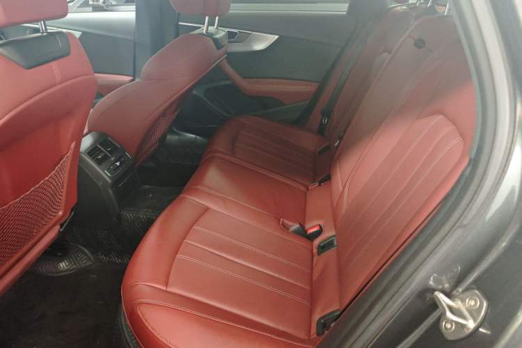 Used Audi A4L 2021 40 TFSI Enjoy Life Edition
