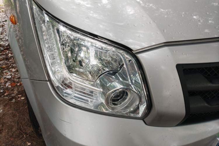 Used Foton Toano 2022 2.0T Manual Jixiang Multi-Function Long-Wheelbase Mid-Roof Single-Tire Rear 7/9-Seater 4F20TC3