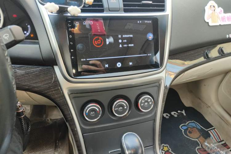 Used CHANGAN Raeton 2013 2.0L Automatic Luxury Version China IV Standard
