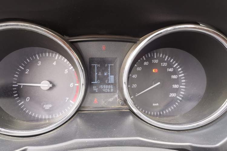 Used HYOSOW S3 2016 1.5L Manual Luxury Edition China IV Emission Standard
