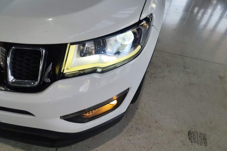 Used Jeep Compass 2019 220T Automatic Family Edition