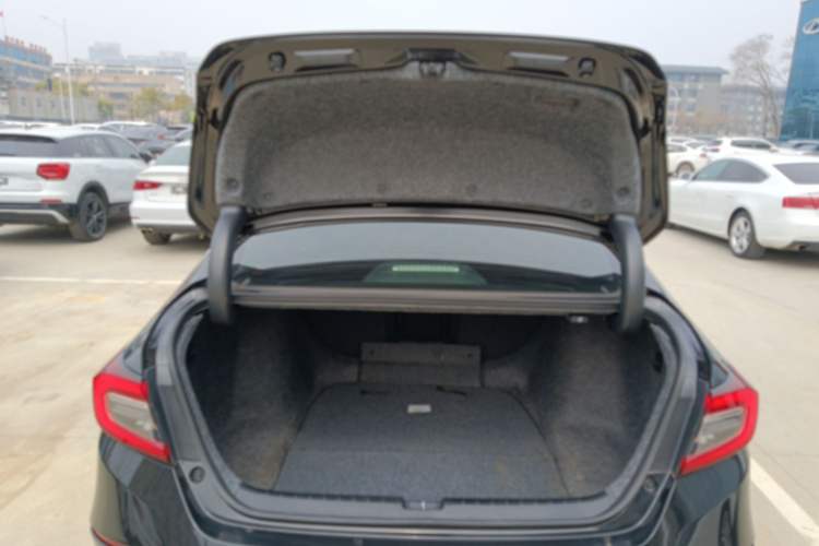 Used Honda Accord 2022 260TURBO Luxury Edition Trunk