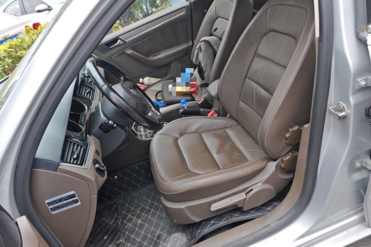 Used Volkswagen Bora 2013 1.6L Manual Comfort Model
