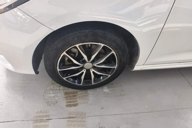 Used BYD Song MAX 2017 1.5T Automatic Smart Connect Elite 7-Seater