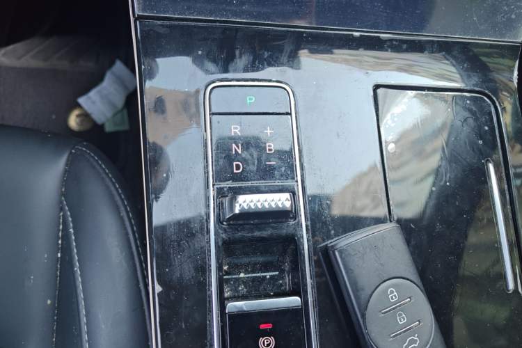 Used EXEED Zhuifeng C-DM 2022 1.5 TCI-DHT 105 km "Chengfeng Qi" Edition
