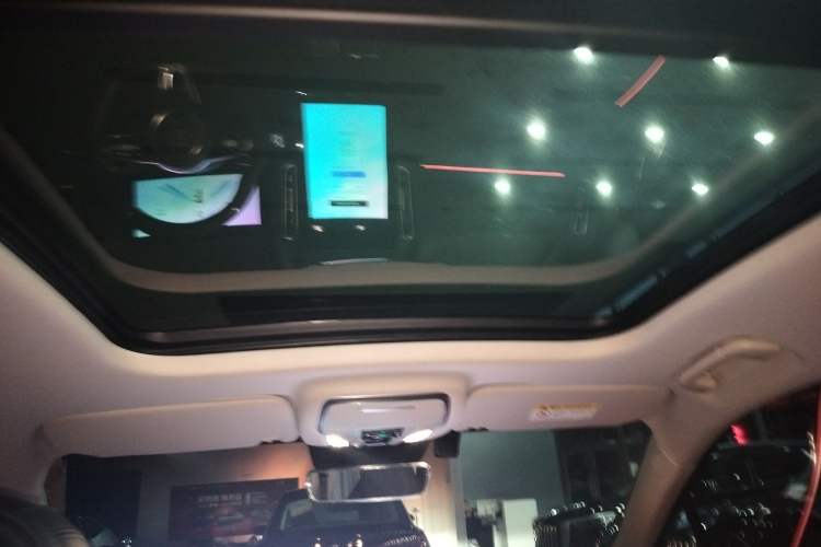 Used Hongqi HS3 2023 1.5T Two-Wheel Drive Shanwei Edition