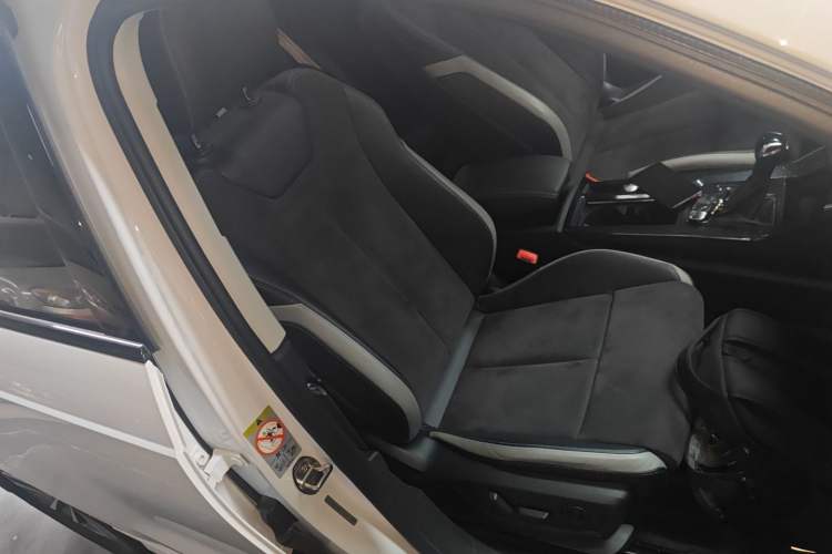 Used Audi Q3 2021 35 TFSI Progressive Dynamic Edition Right Front Seat