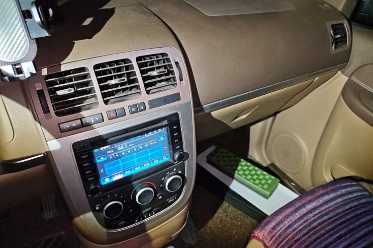 Used Buick GL8 2014 2.4L Classic Edition
