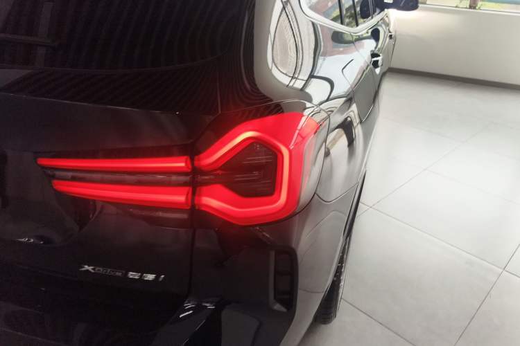 Used BMW X3 2023 xDrive25i M Sport Package Right Rear Taillight