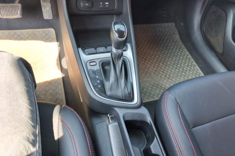 Used Hyundai Celesta 2018 1.6L Automatic GL Enjoyment Edition China VI compliant
