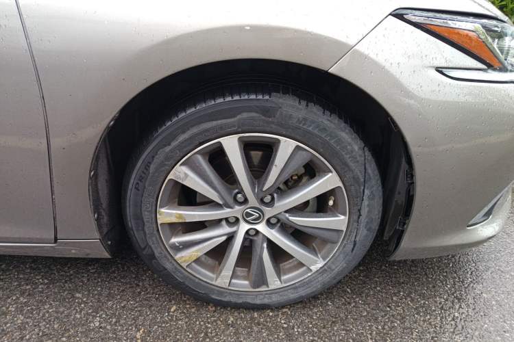 Used Lexus ES 2018 260 Excellence Edition China V Standard