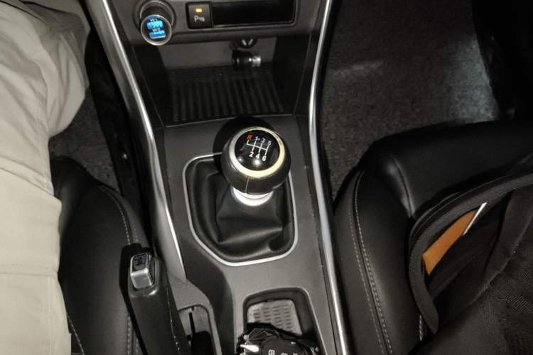 Used BYD Song 2016 1.5TI Manual Luxury Model