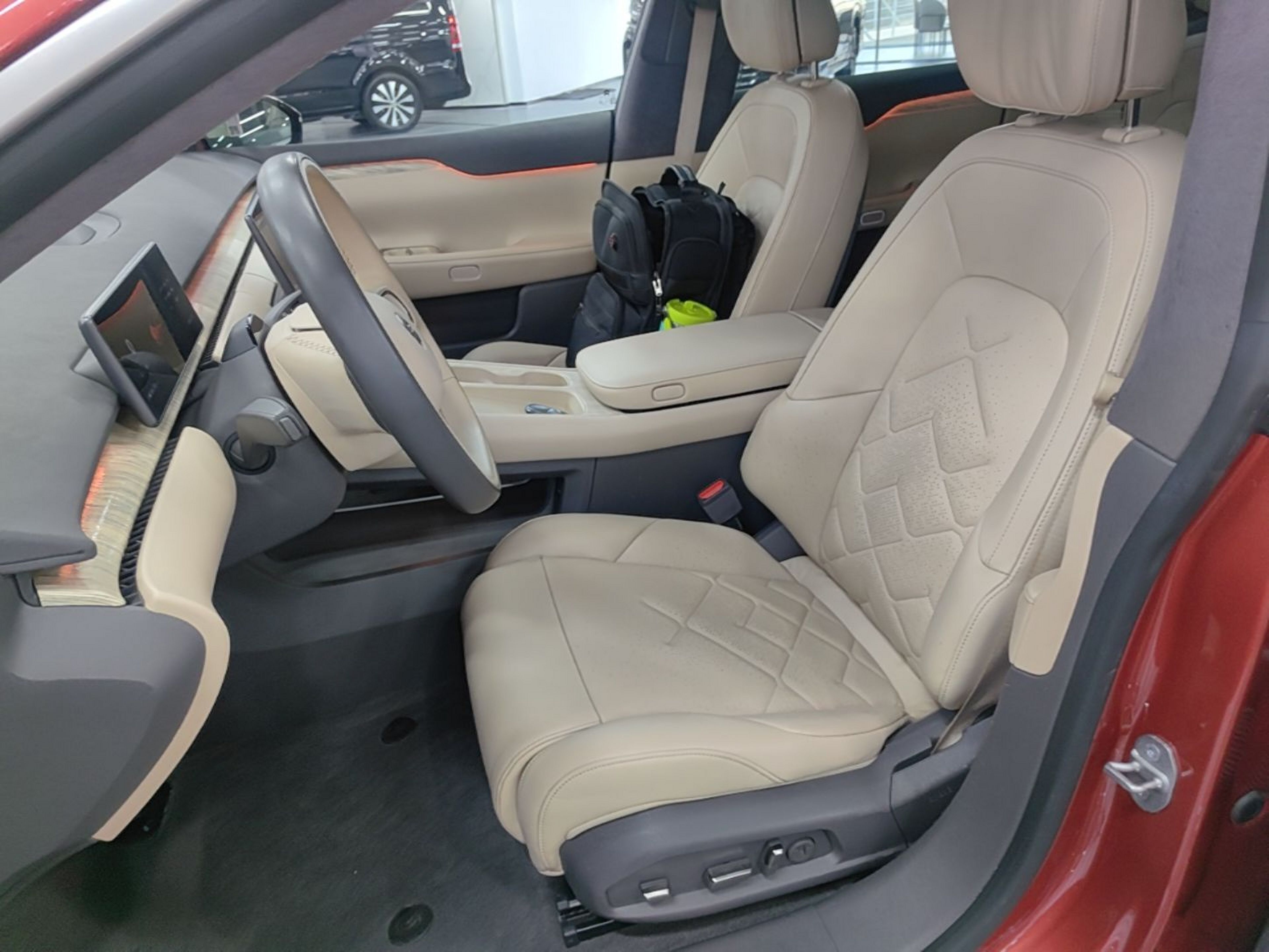 Interior delantero