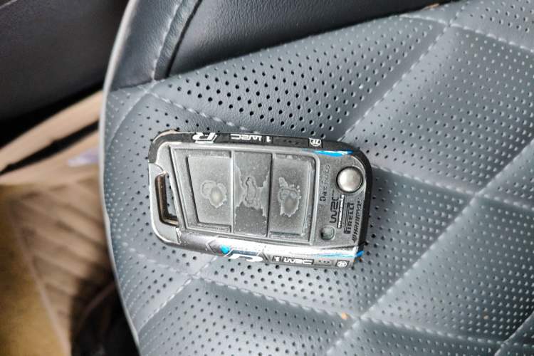 Used Volkswagen Sagitar 2023 280TSI DSG Excellence Edition Vehicle Key