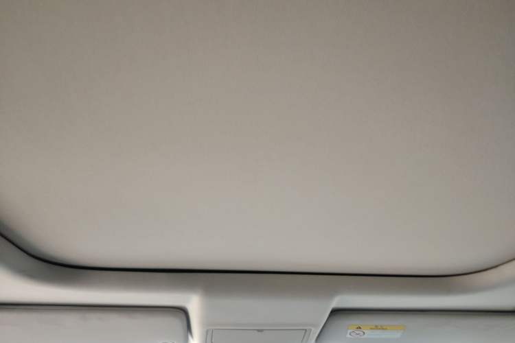 Used Land Rover Discovery 2018 3.0 SC V6 SE Headliner