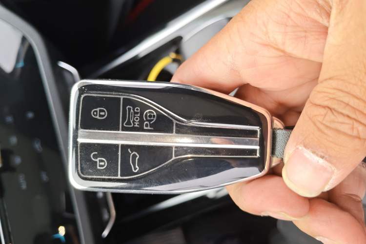 Used Hongqi HS5 2019 2.0T Smart Connect Flagship Edition
