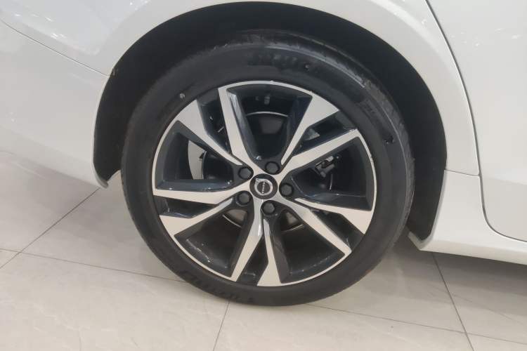 Used Volvo S60 2025 B5 Zhiya Sport Edition