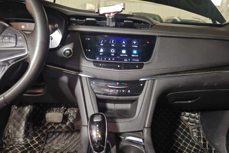 Used Cadillac XT5 2021 28T Luxury Model
