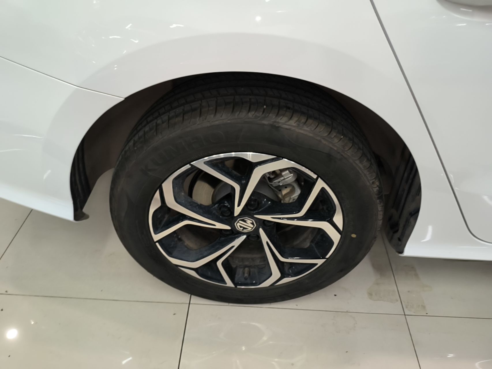 MG 5 2023 180 DVVT CVT Luxury Edition — снимка 11