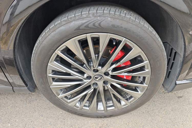 Used Lexus RX 2023 350h Four-Wheel Drive Enjoyment Version Right Front Wheel Hub