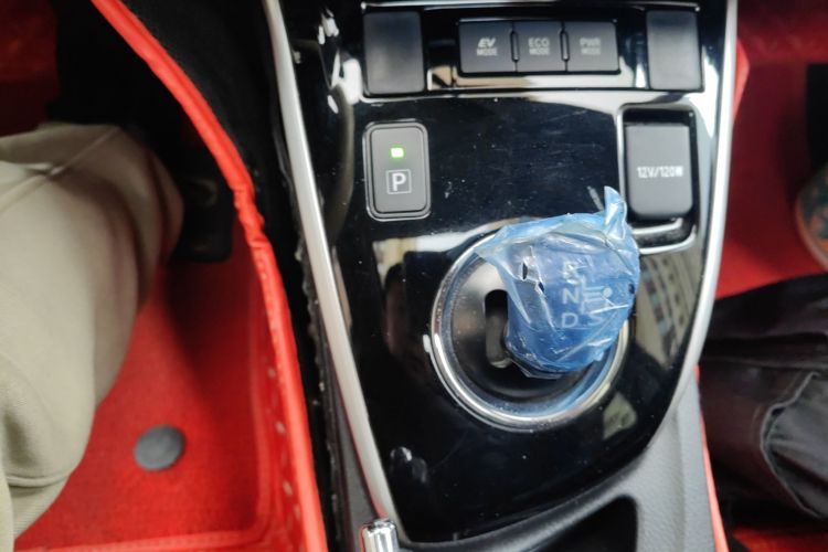 Used Toyota Corolla 2017 Revised Dual-Engine 1.8L E-CVT Leading Edition
