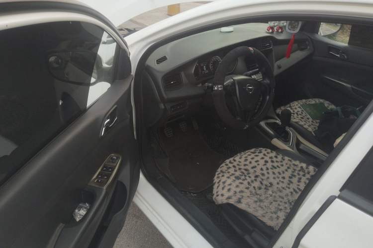 Used Haima M3 2016 1.5L Manual Comfort Model
