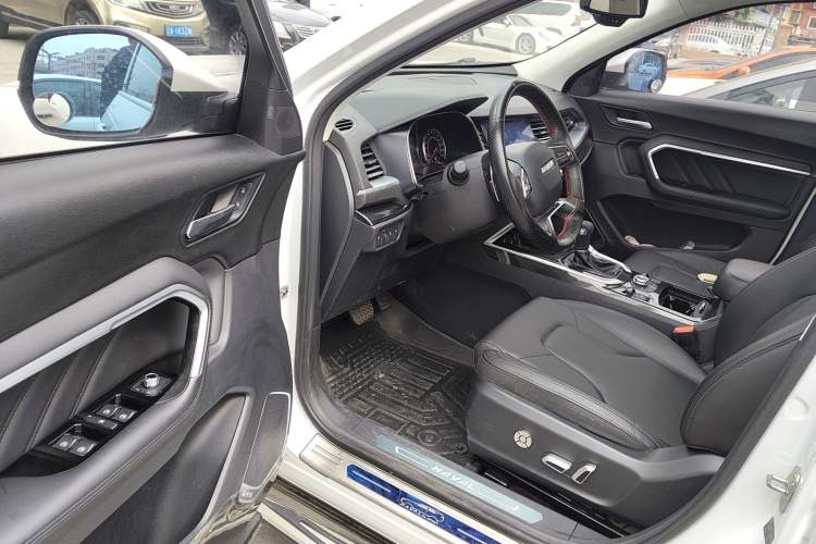 Used Haval H6 2017 Red-Label 1.5T Automatic Two-Wheel Drive Smart Edition