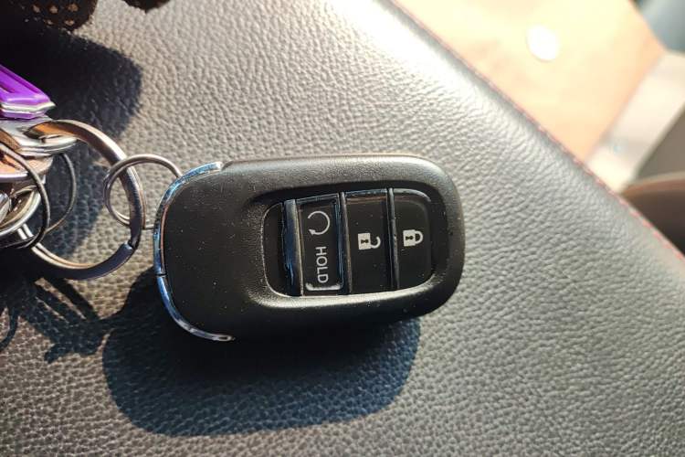 Used Honda CR-V 2023 2.0L eHEV Two-Wheel Drive Smart Edition
