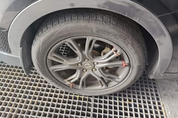 Used Dongfeng Fengon 580Pro 2020 280TGDI CVT Smart Edition Right Front Wheel Hub