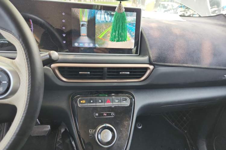 Used ORA White Cat 2022 Xiaoyue Mao Edition 401 km Flagship Model Lithium Ternary
