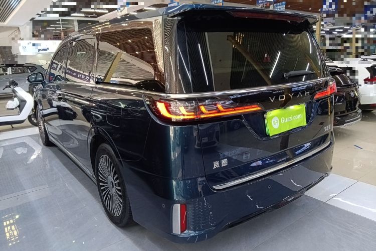 Used VOYAH Dream 2025 PHEV Four-Wheel Drive Prestige Kunpeng Edition
